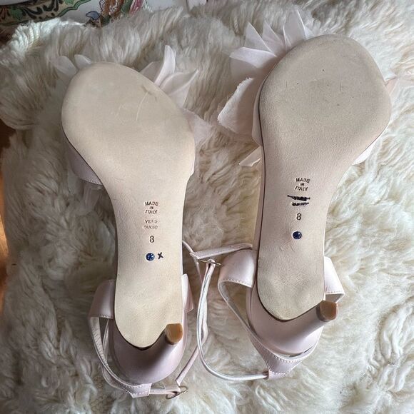 WOMEN’S EVERLASTING FLOWER EMBELLISHED SANDAL - Picture 8 of 8